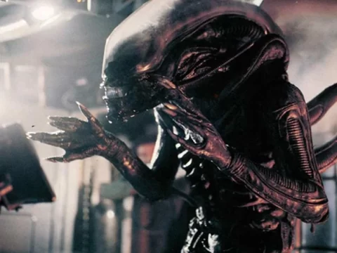 รีวิว Alien (1979) เอเลี่ยน