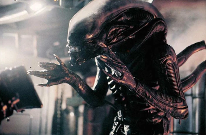 รีวิว Alien (1979) เอเลี่ยน